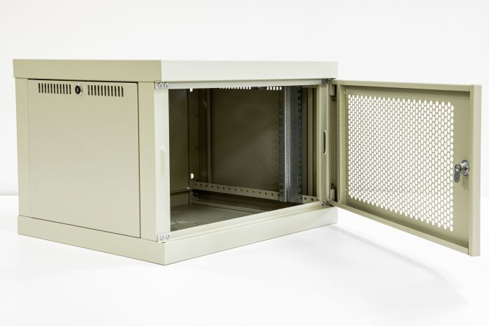 Шафа настінна CSV Wallmount Lite 6U-450 (перф)_ closed
