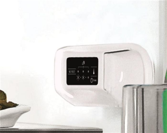 Холодильник Indesit LI7 SN1 EX