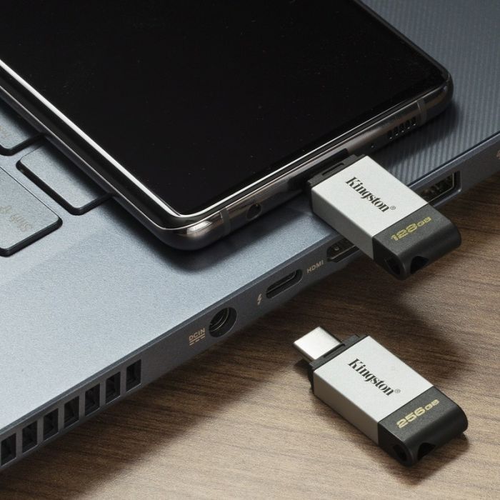 Флеш-накопичувач USB3.2 128GB Type-C Kingston DataTraveler 80 Grey/Black (DT80/128GB)