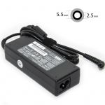 Блок живлення для ноутбука Fujitsu 19V 4.22A 80W 5.5х2.5мм (AD105004) Блок живлення для ноутбука Fujitsu 19V 4.22A 80W 5.5х2.5мм (AD105004)