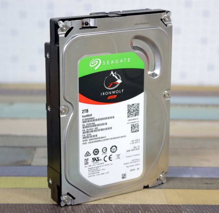 Накопичувач HDD SATA 2.0TB Seagate IronWolf NAS 5900rpm 64MB (ST2000VN004)