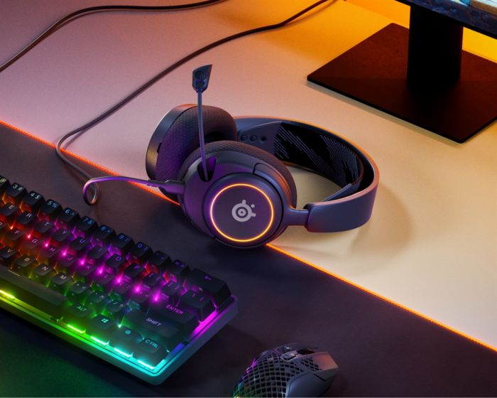 Гарнітура SteelSeries Arctis Nova 3 Black (61631)