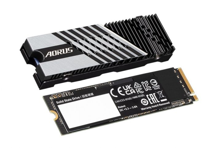 Накопичувач SSD 1ТB Gigabyte Aorus M.2 2280 PCIe NVMe 4.0 x4 3D TLC (AG4731TB)