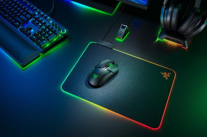 Мишка бездротова Razer Basilisk Ultimate Wireless Black with Mouse Dock (RZ01-03170100-R3G1)