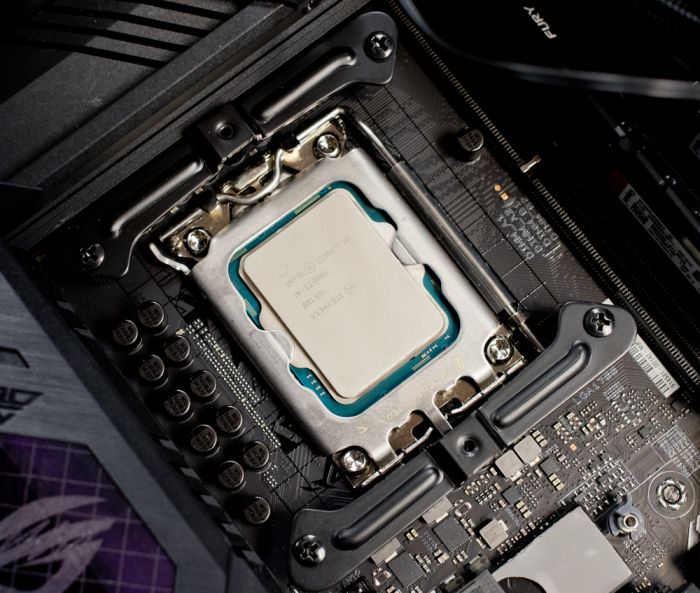 Процесор Intel Core i9 12900K 3.2GHz (30MB, Alder Lake, 125W, S1700) Box (BX8071512900K)