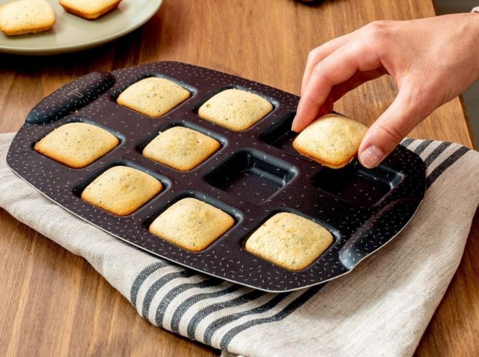 Форма для випічки Tefal PerfectBake 10 форм (J5734502)