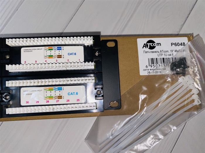 Патч-панель ATcom P6048 19" 48хRJ-45 UTP 2U cat.6