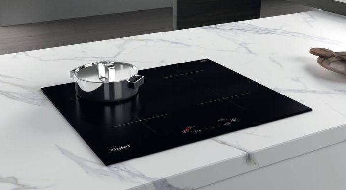 Варильна поверхня Whirlpool WSQ2760BF