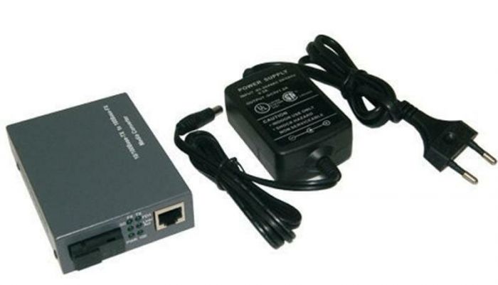 Медіаконвертер FoxGate EC-B-0,1-1SM-1550nm-20 Медіаконвертер FoxGate EC-B-0,1-1SM-1550nm-20
