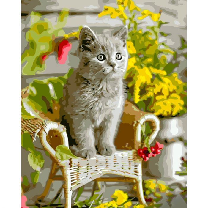 Картина за номерами Strateg ПРЕМІУМ Котик в кріслі з лаком та з рівнем розміром 40х50 см (GS1381)